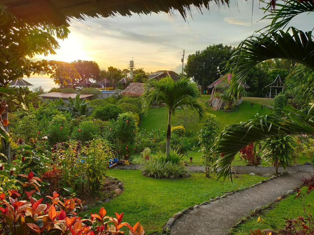 Grandview Cottages Resort Siaton Exterior photo